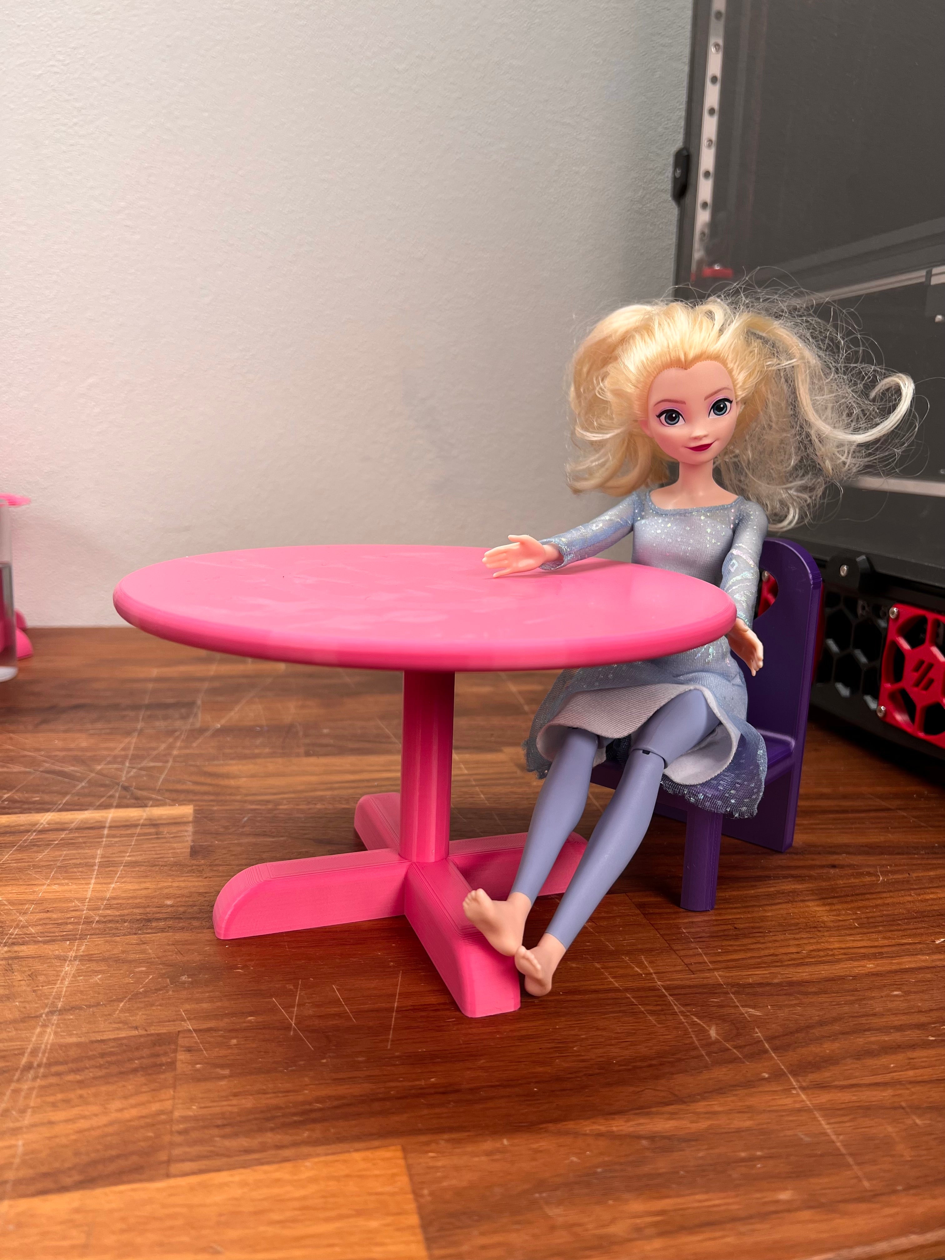 Big dolls house table and chairs
