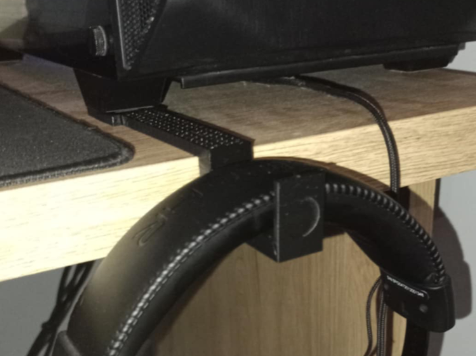 Headphones holder/stand