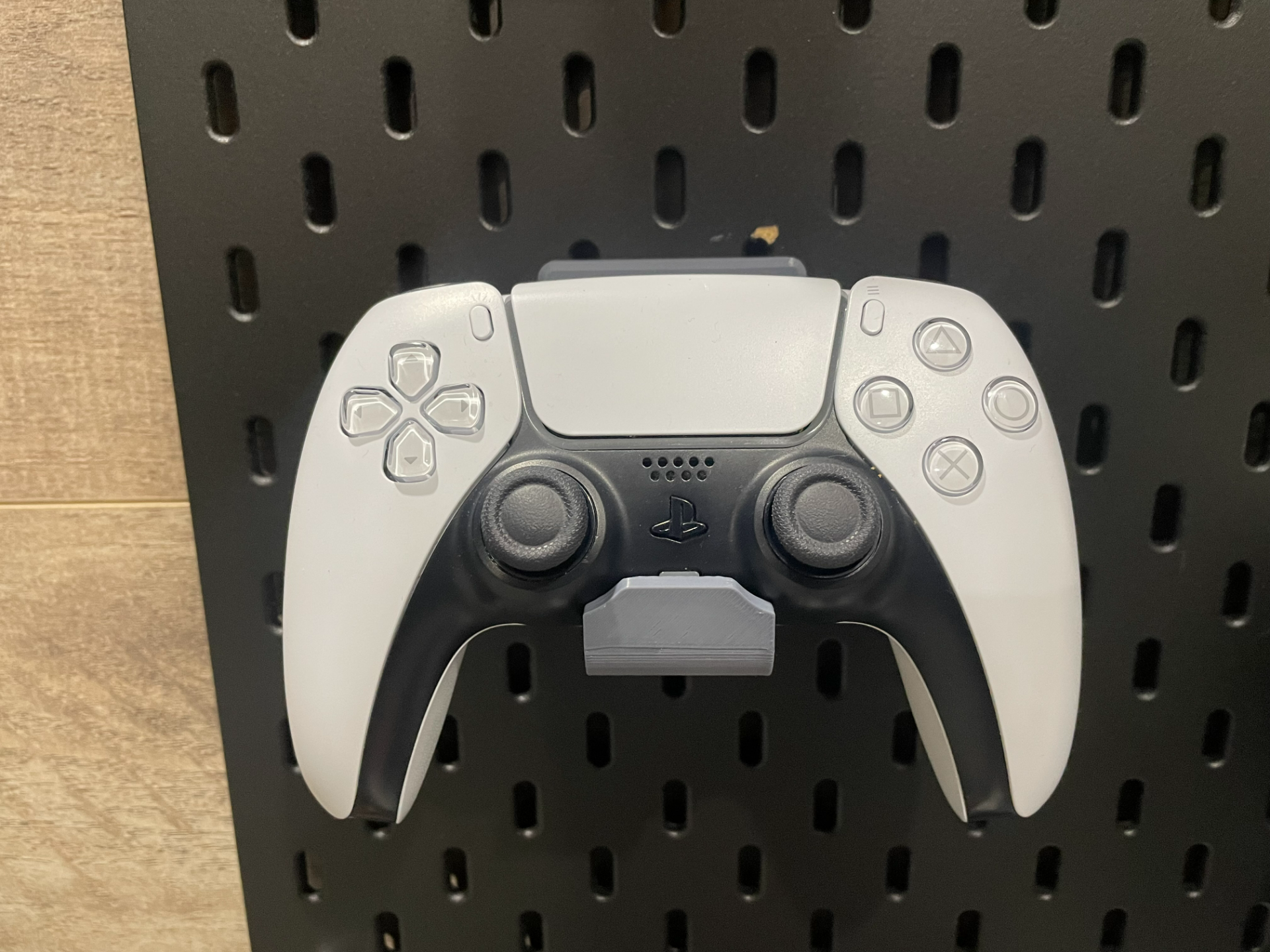 PS5 Skadis Controller Holder