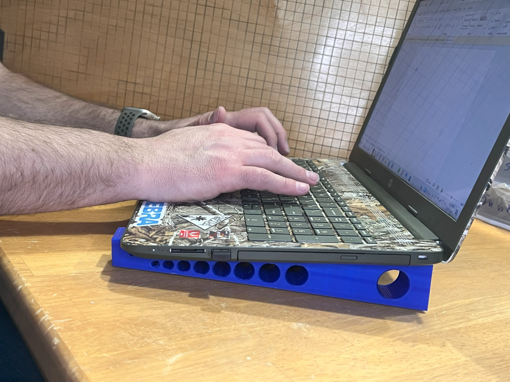 Adjustable Width, Non-slip Collapsable LaptopStand