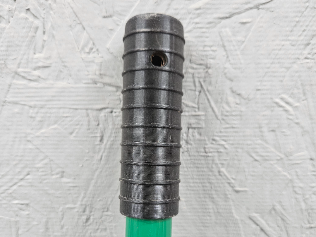 Broom Grip