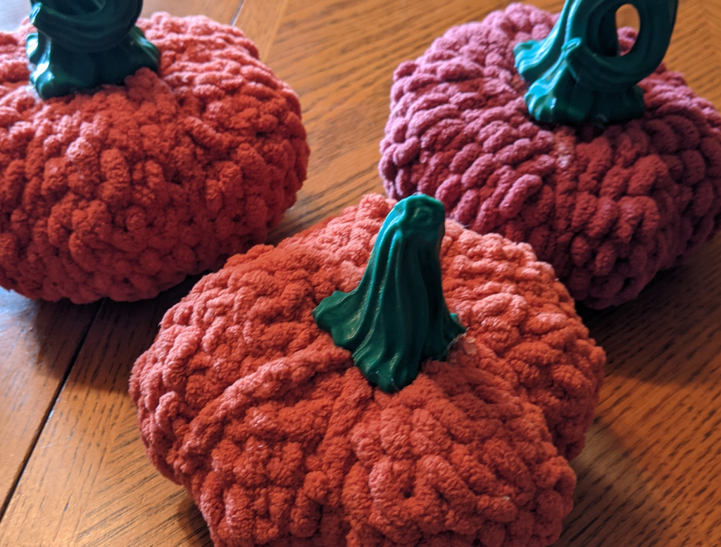 Crocheted halloween Pumpkin stems