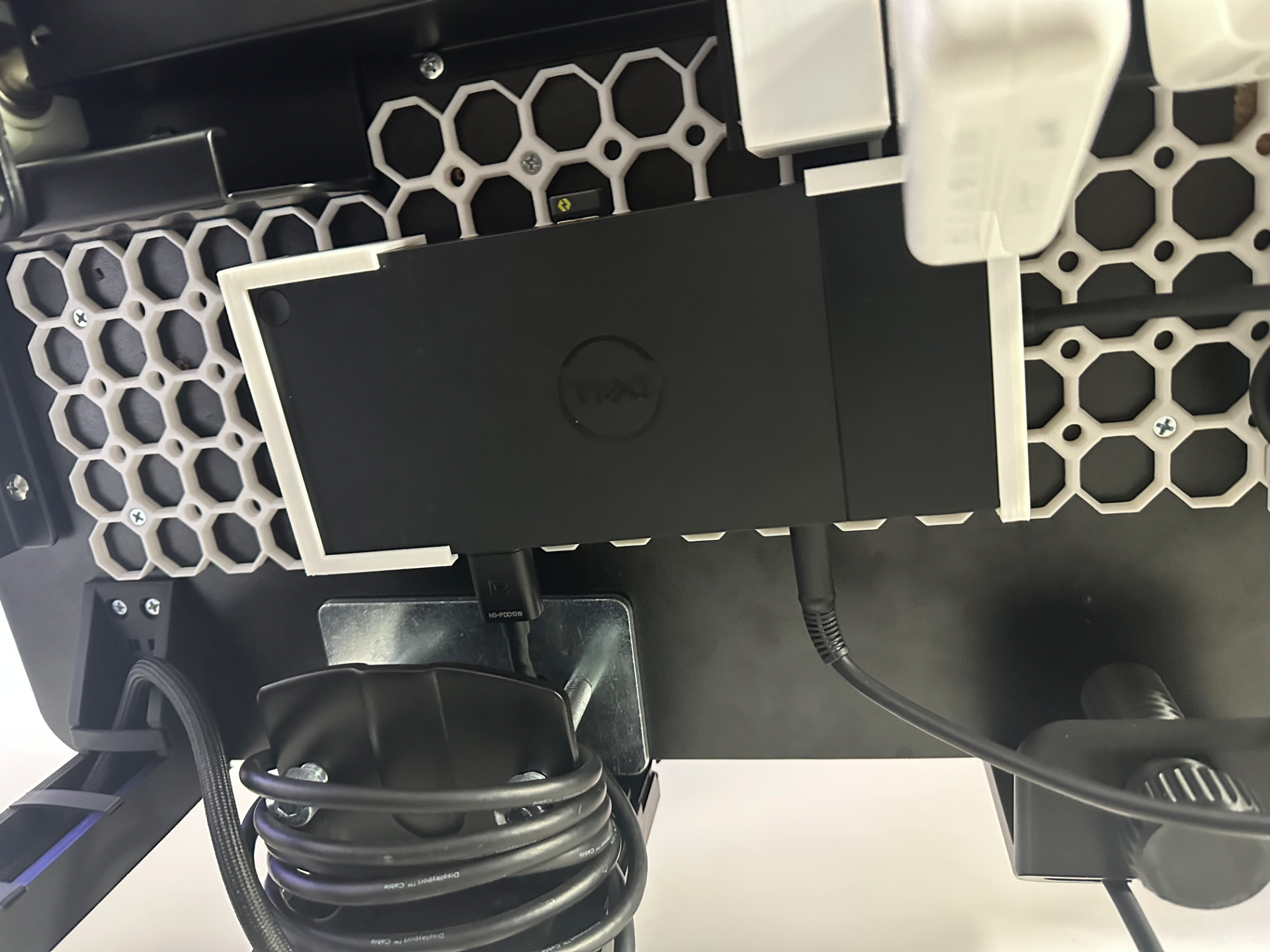 Dell WD22TB4 Thunderbolt Dock Underware Holder