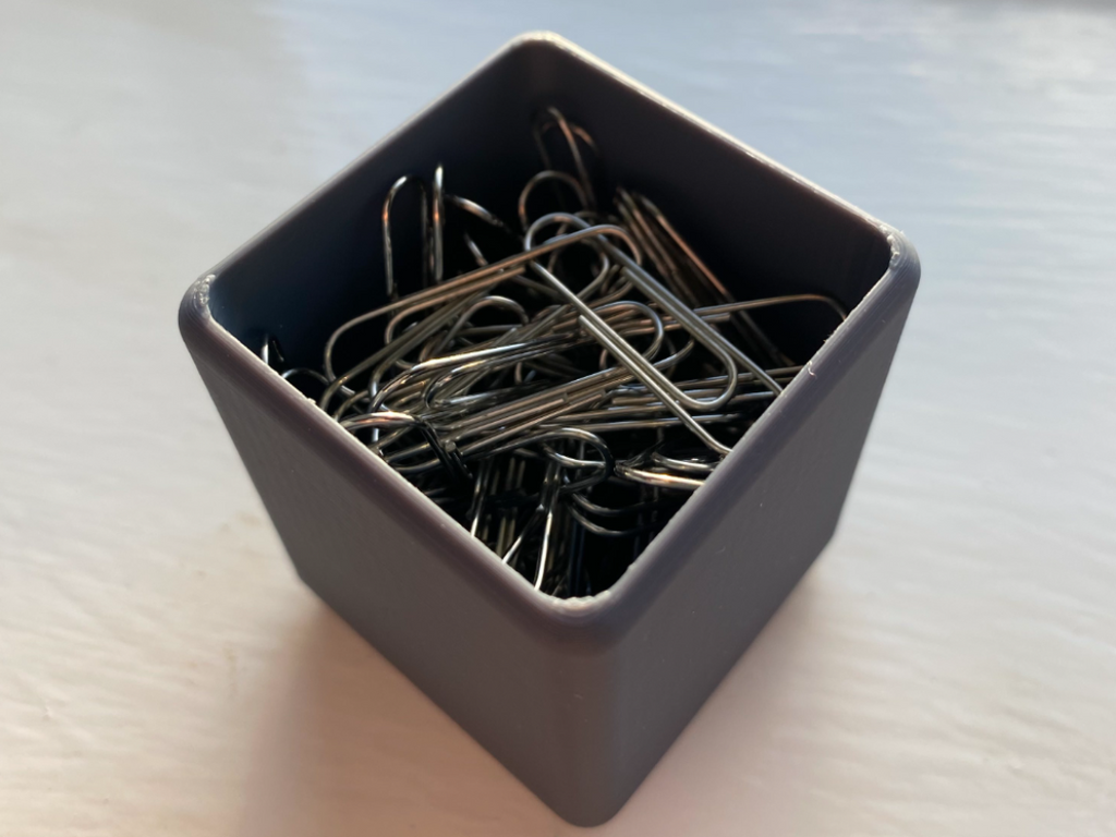 1x1 Gridfinity paperclip bin