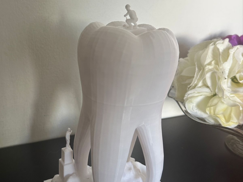 Giant tooth