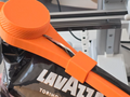 Support clip for improved sealing