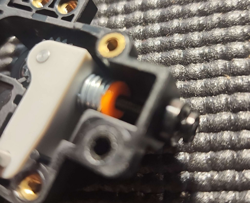 Extruder spring tension plate temp fix