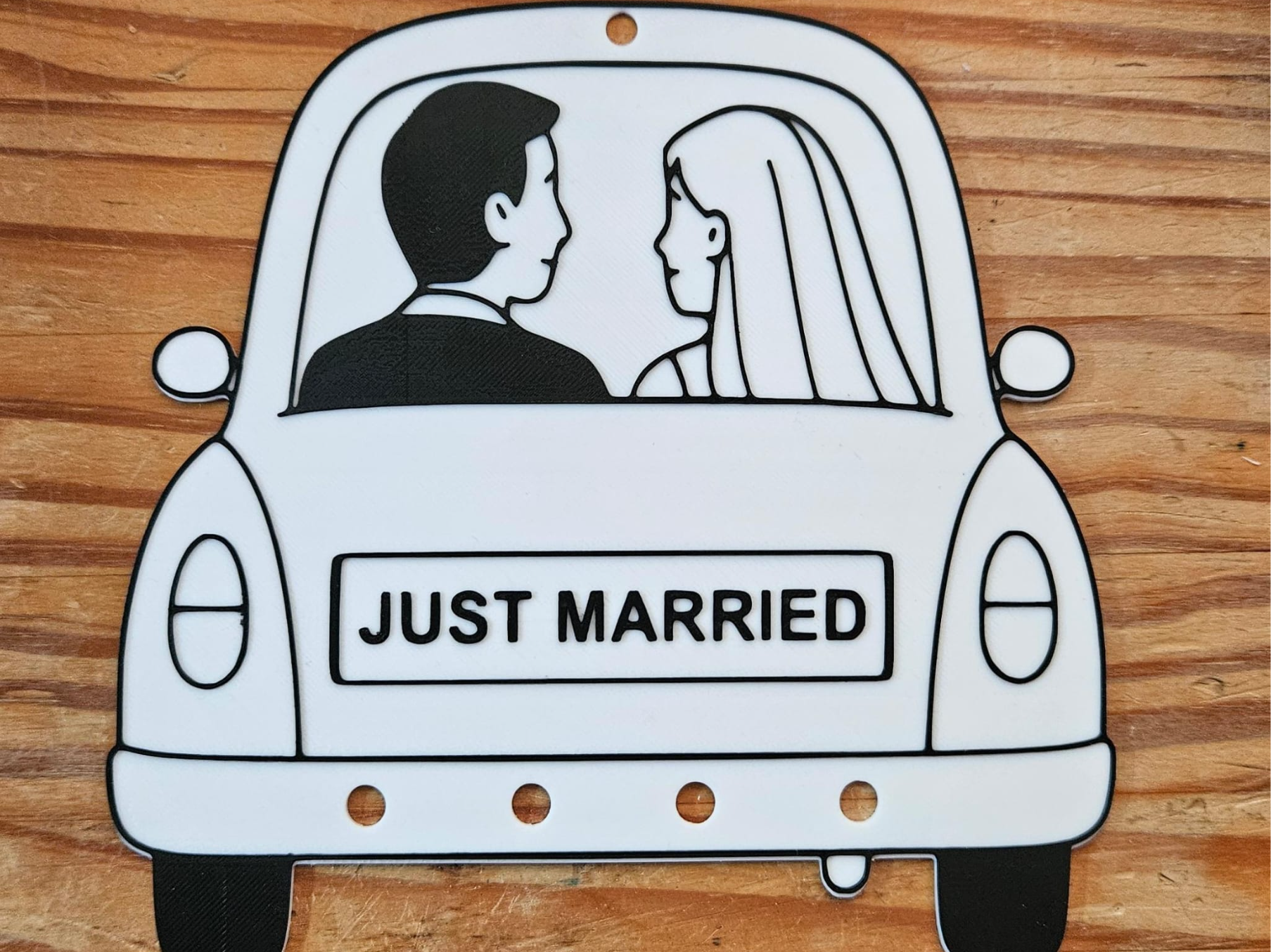 Car with bride and groom – money gift| Remix