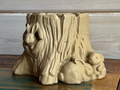 Woodland Rabbit Tree Stump Planter (Support-Free)