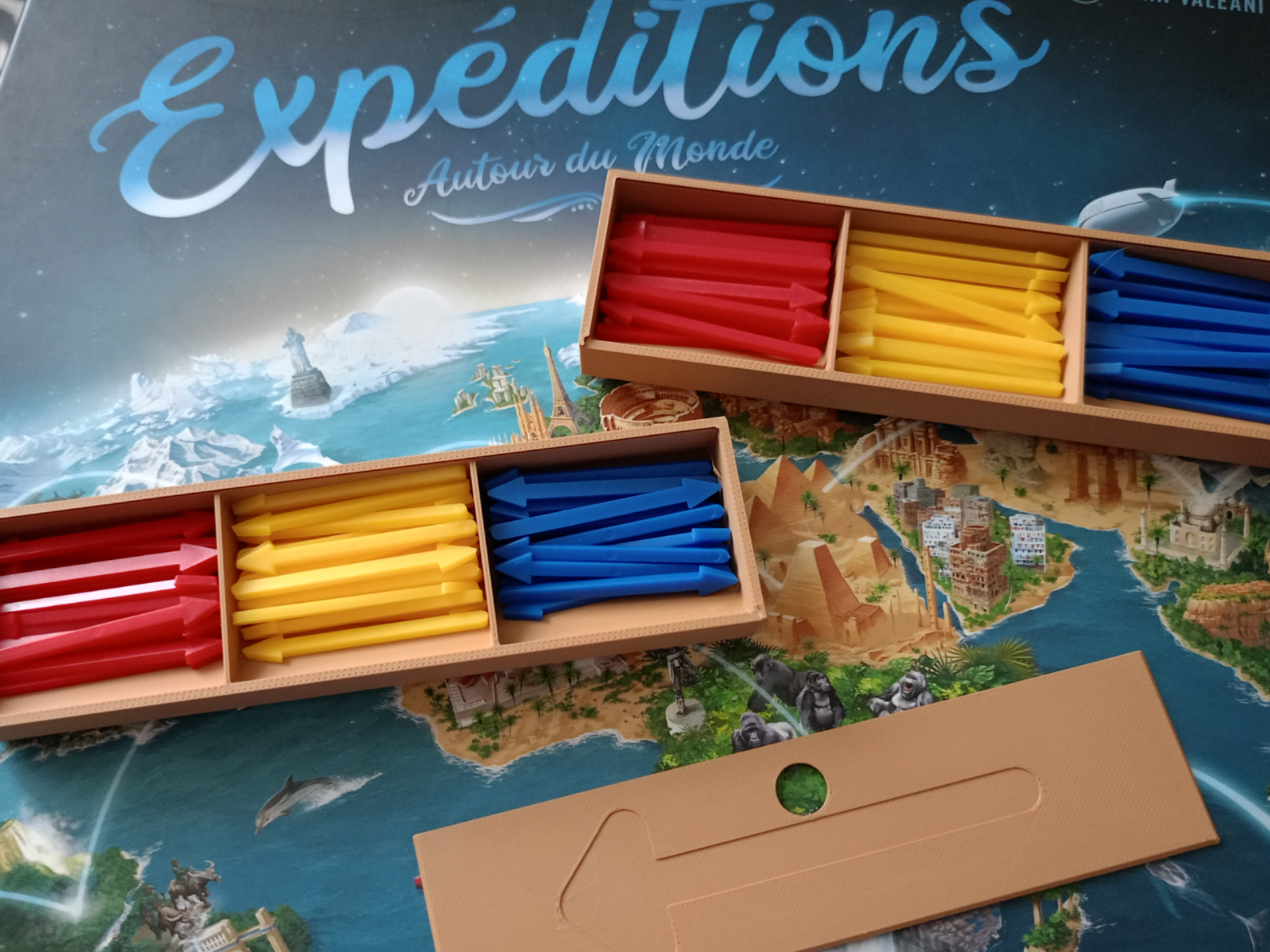 Insert Expedition autour du monde