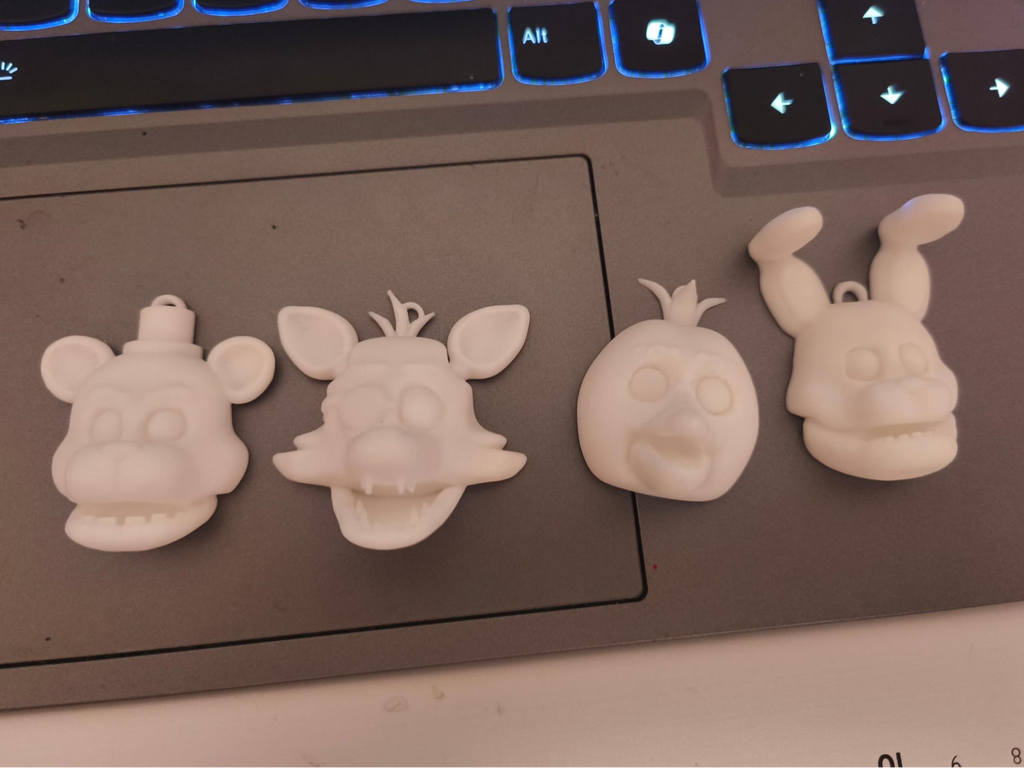 Five nights at Freddy's 1 keychains