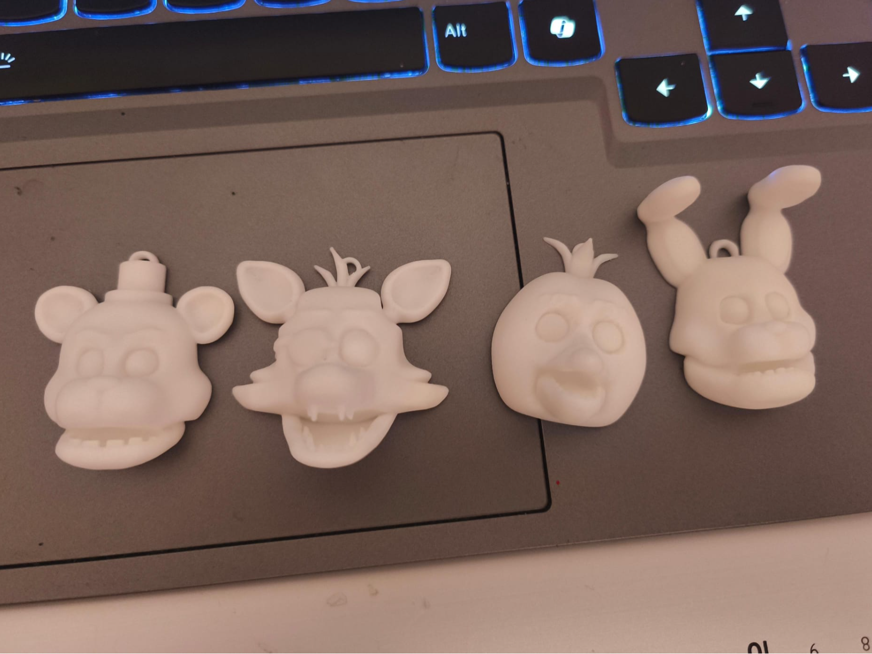 Five nights at Freddy's 1 keychains