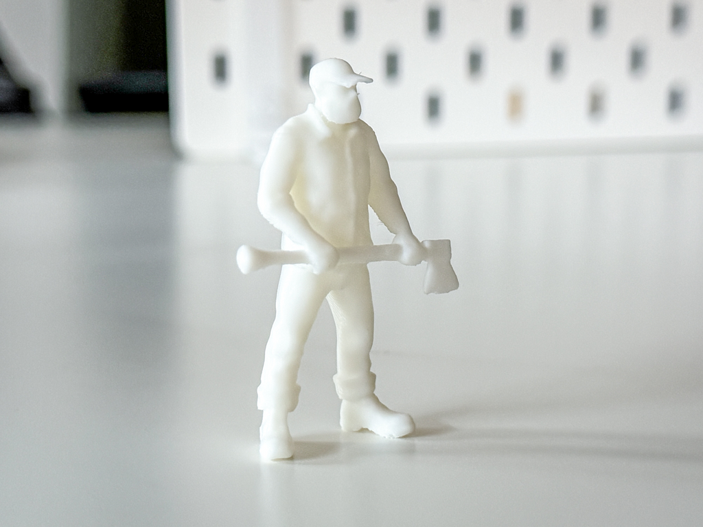 Miniature Man/Lumberjack for your Diorama