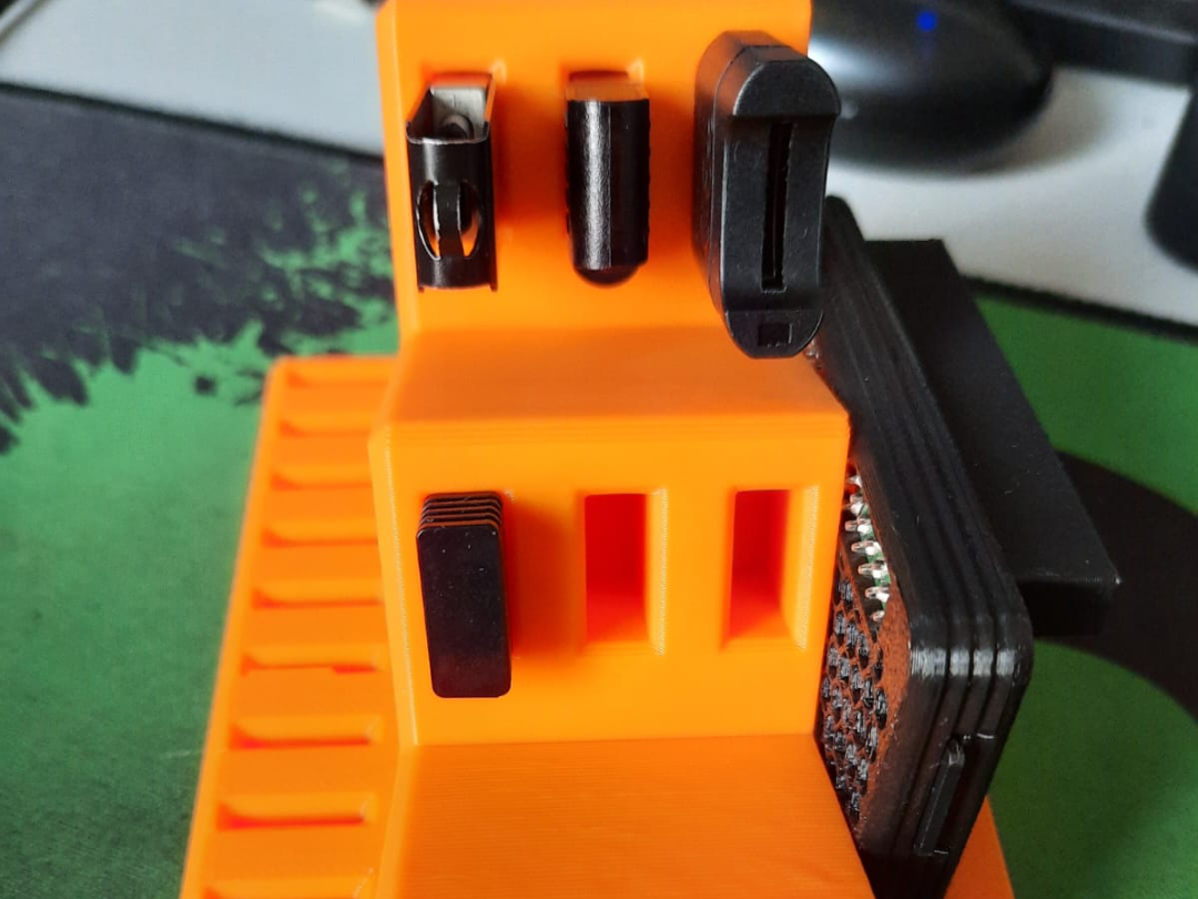 USB 3Tier organizer with slot for raspberrypi zero