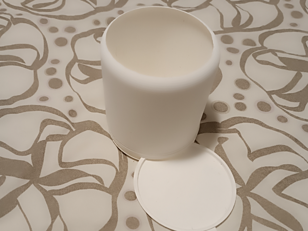 plant pot with water compartment