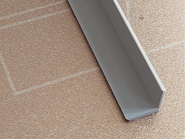 Linear Edge protector, configurable