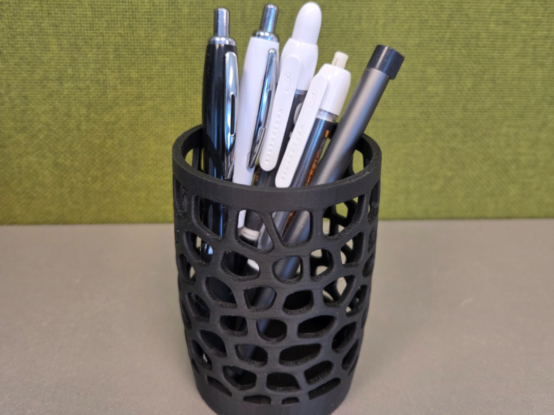 Organic pen holder / desk organizer