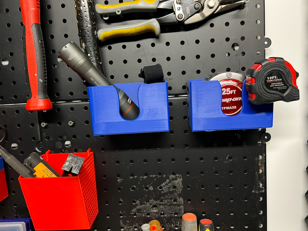 Short Pegboard Bin 1" Spacing