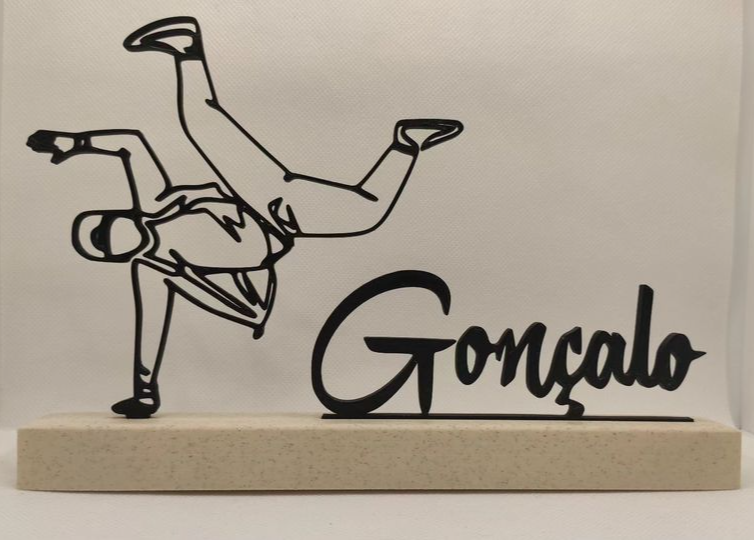 Gonçalo breakdance