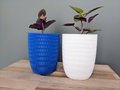 Tall planter pot with polygon pattern