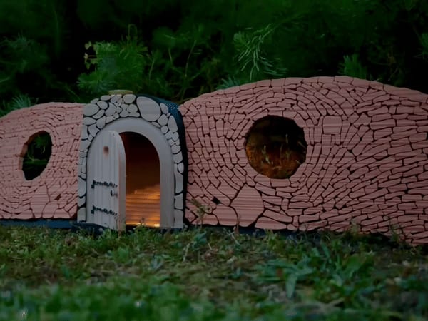 Fairy Door with Staircase, Solar-LED & Side panels