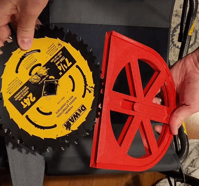 Enclosed Saw Blade Holder - Multiple Sizes