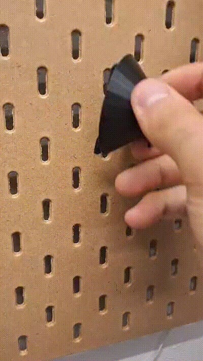 Skadis phone mount - QUADLOCK