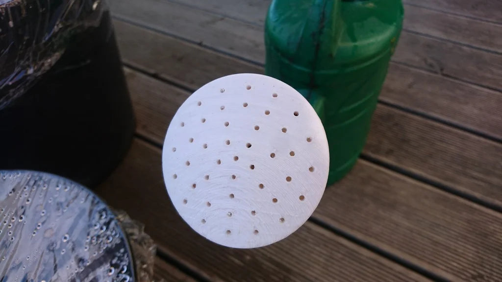 Watering can sprinkler