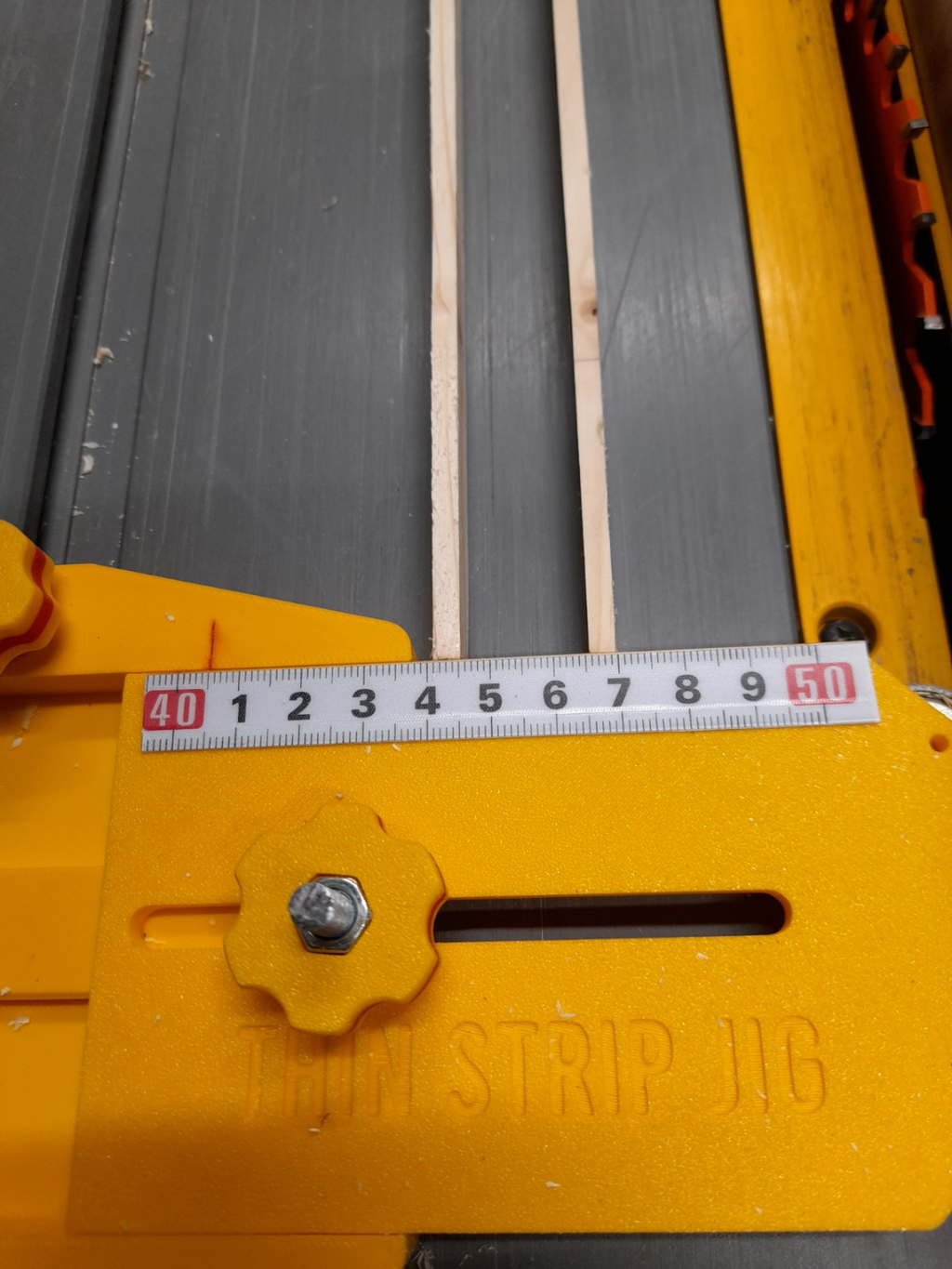 Thin Rip Table Saw Jig Dewalt