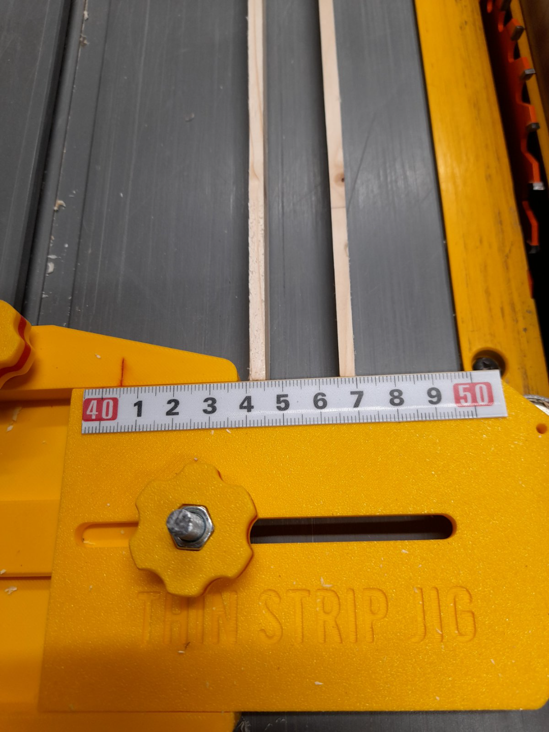 Thin Rip Table Saw Jig Dewalt