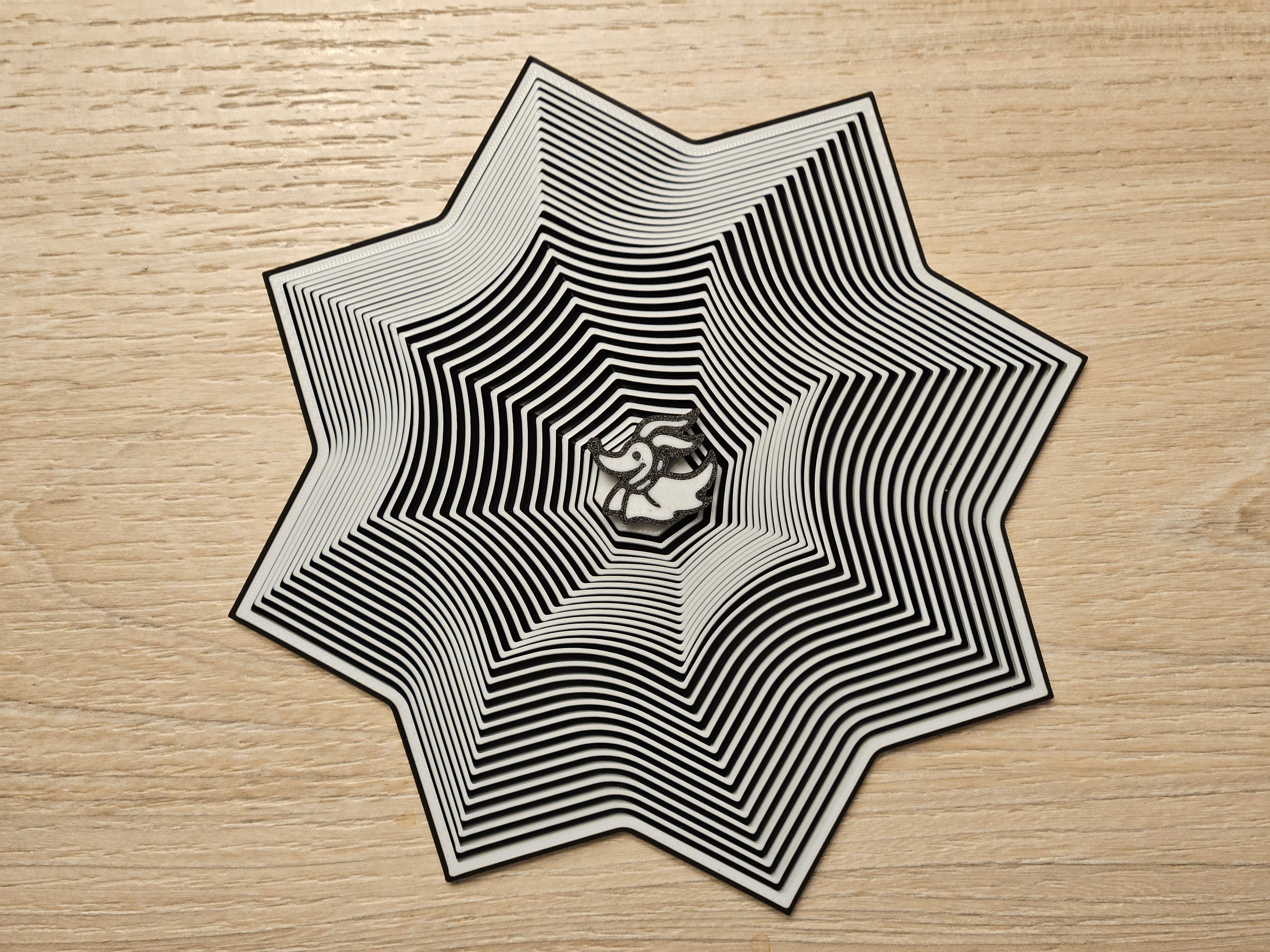 Fidget Spiderweb Twist XL with 6 Halloween pins