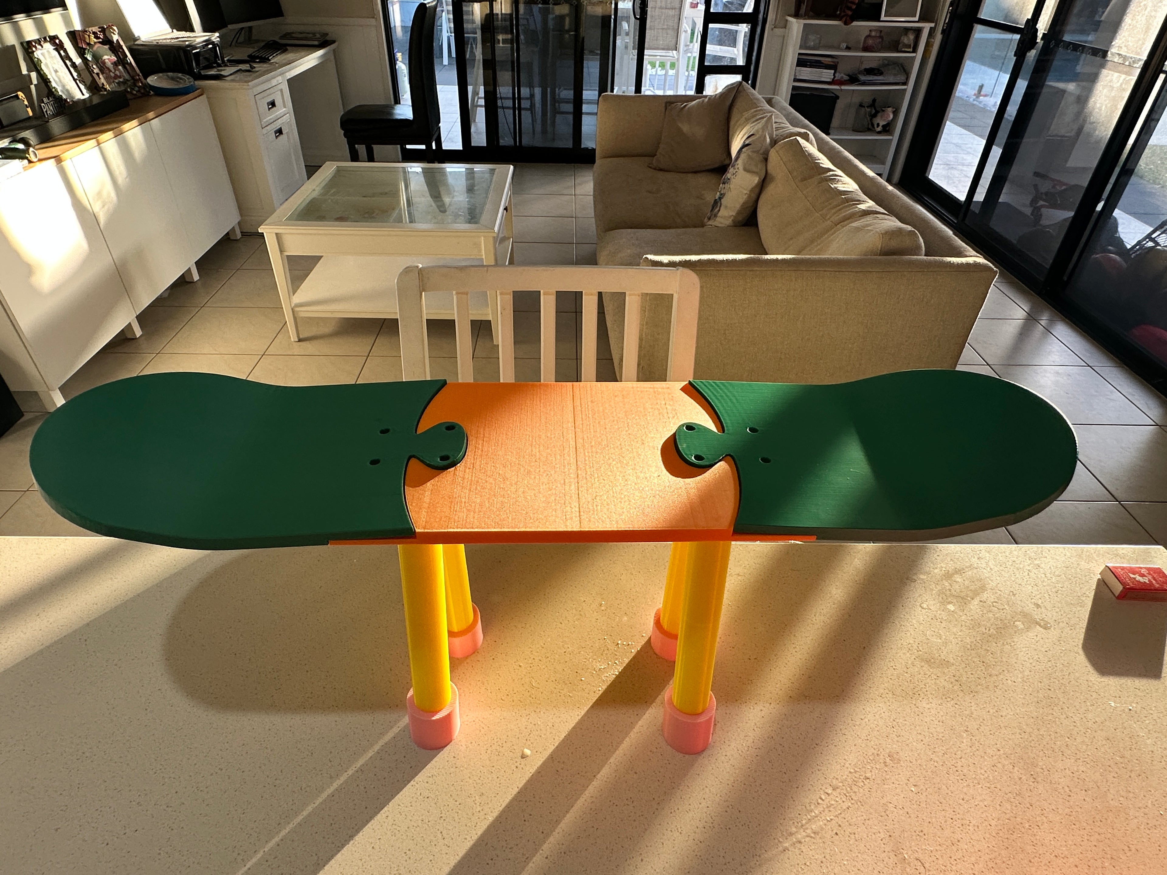 Skateboard Stool/Chair 732mm (28")