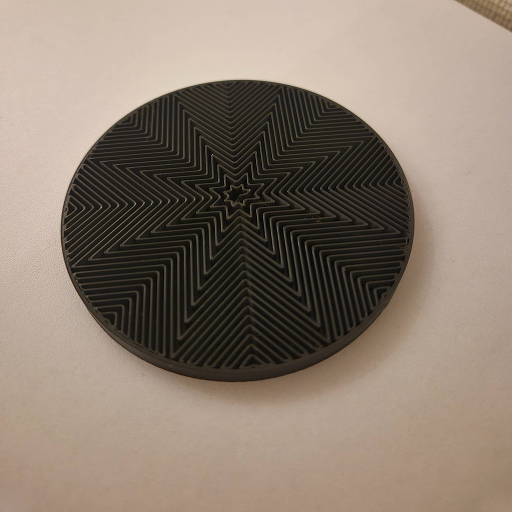 Coasters with Algorithmically Generated Patterns