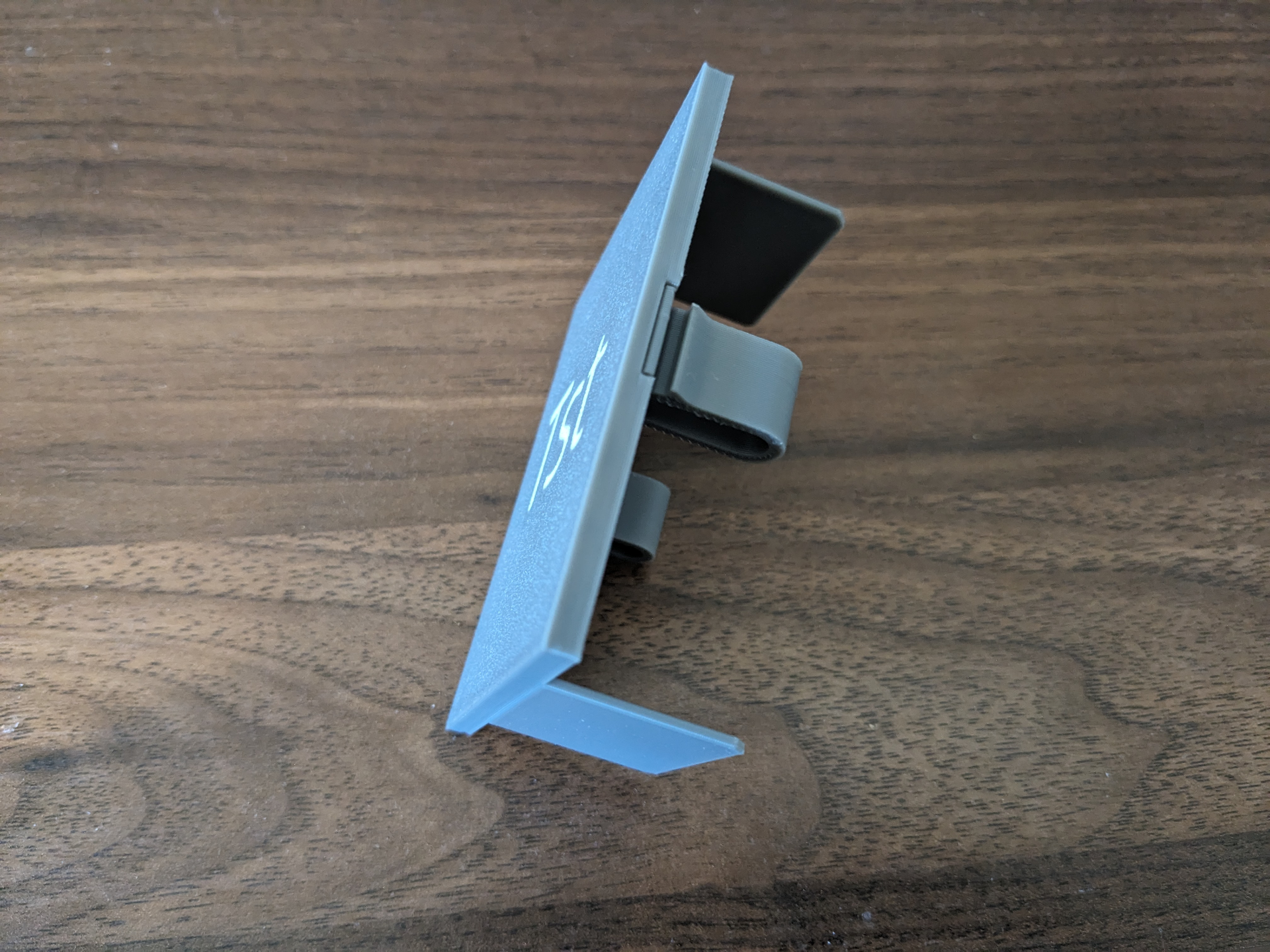 Customizable Box for Deck-Building Card Games