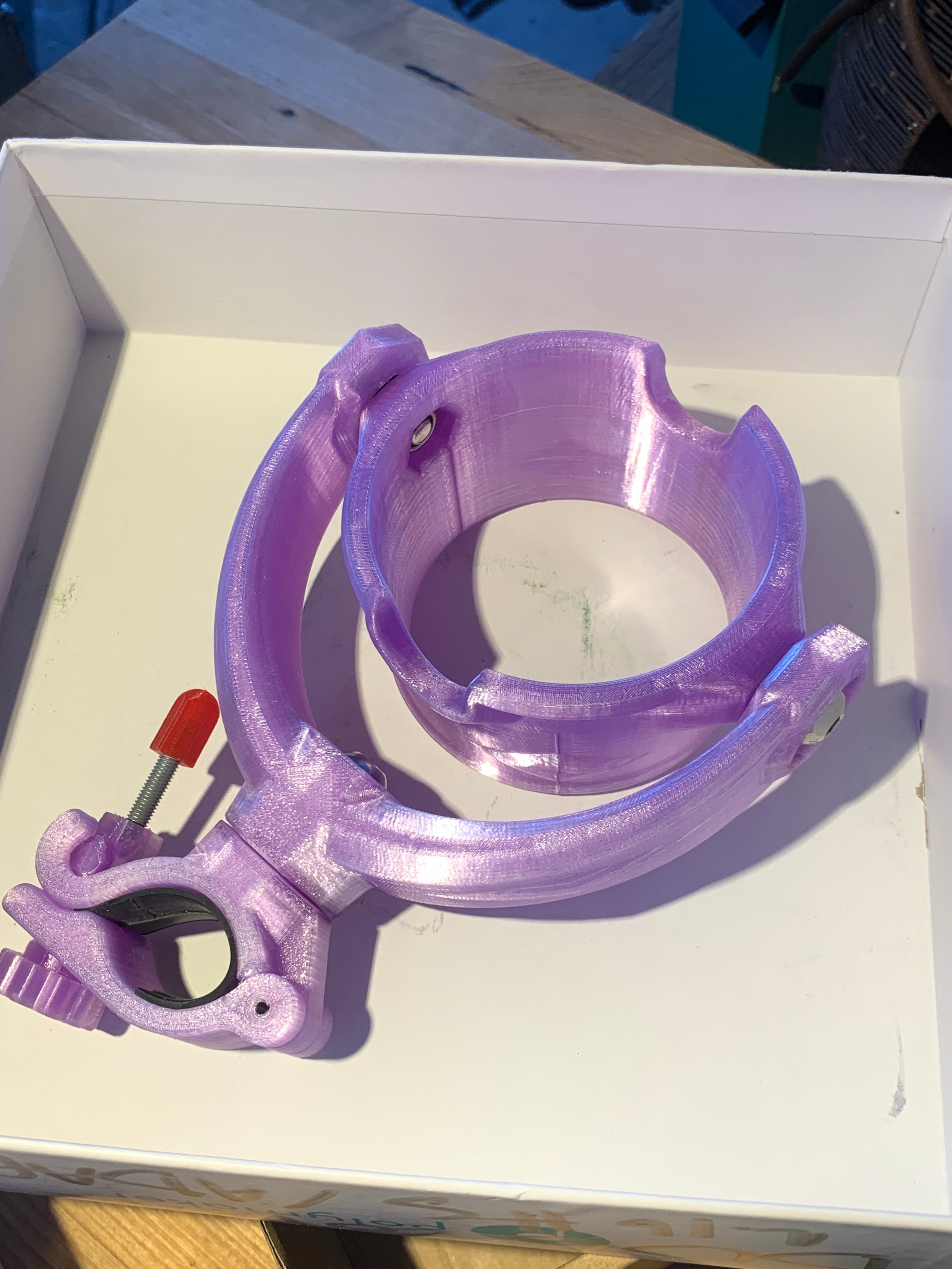 Gimbal Taper Cup Holder