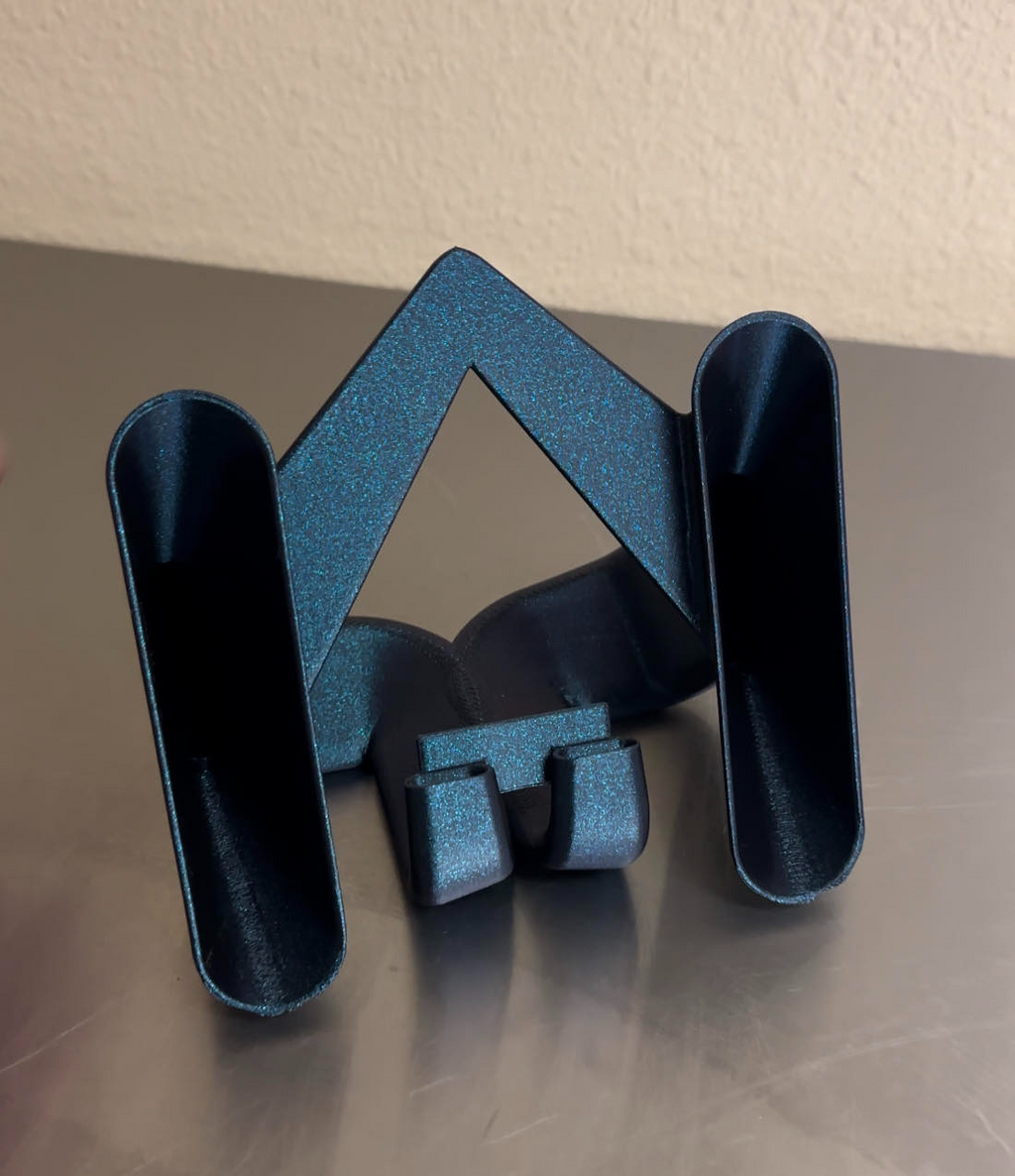 Tasteful Phone Speaker Stand