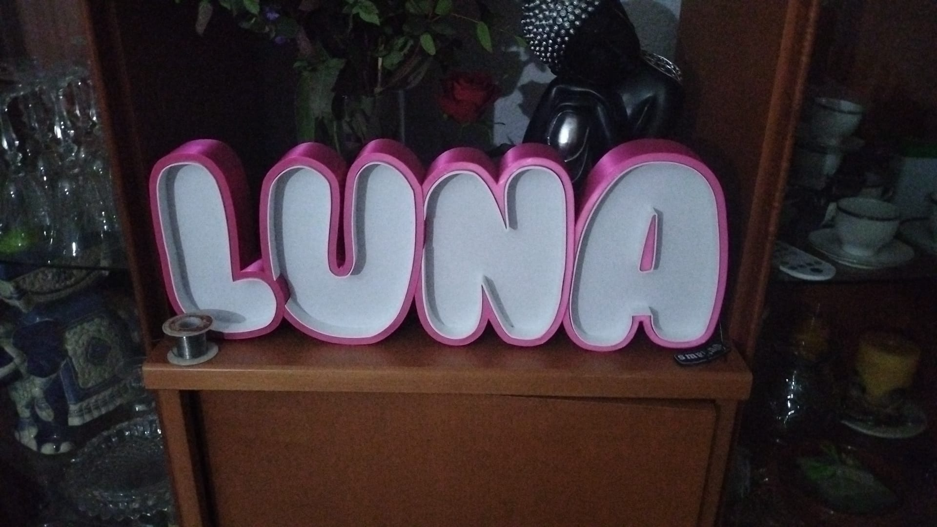 Luna Lightbox