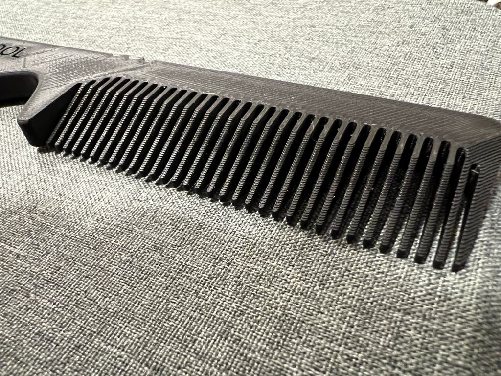 Tactical beard comb