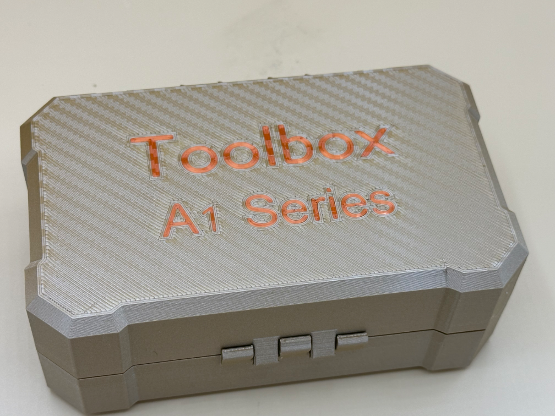 "Print-in-Place" Tool-Accessory Box for A1/2 Serie