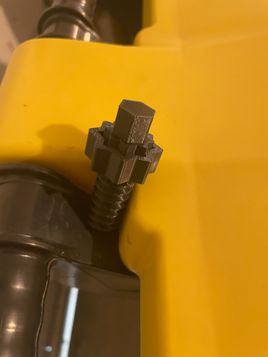 Alibert Plastic Chair bolts and star adaptater