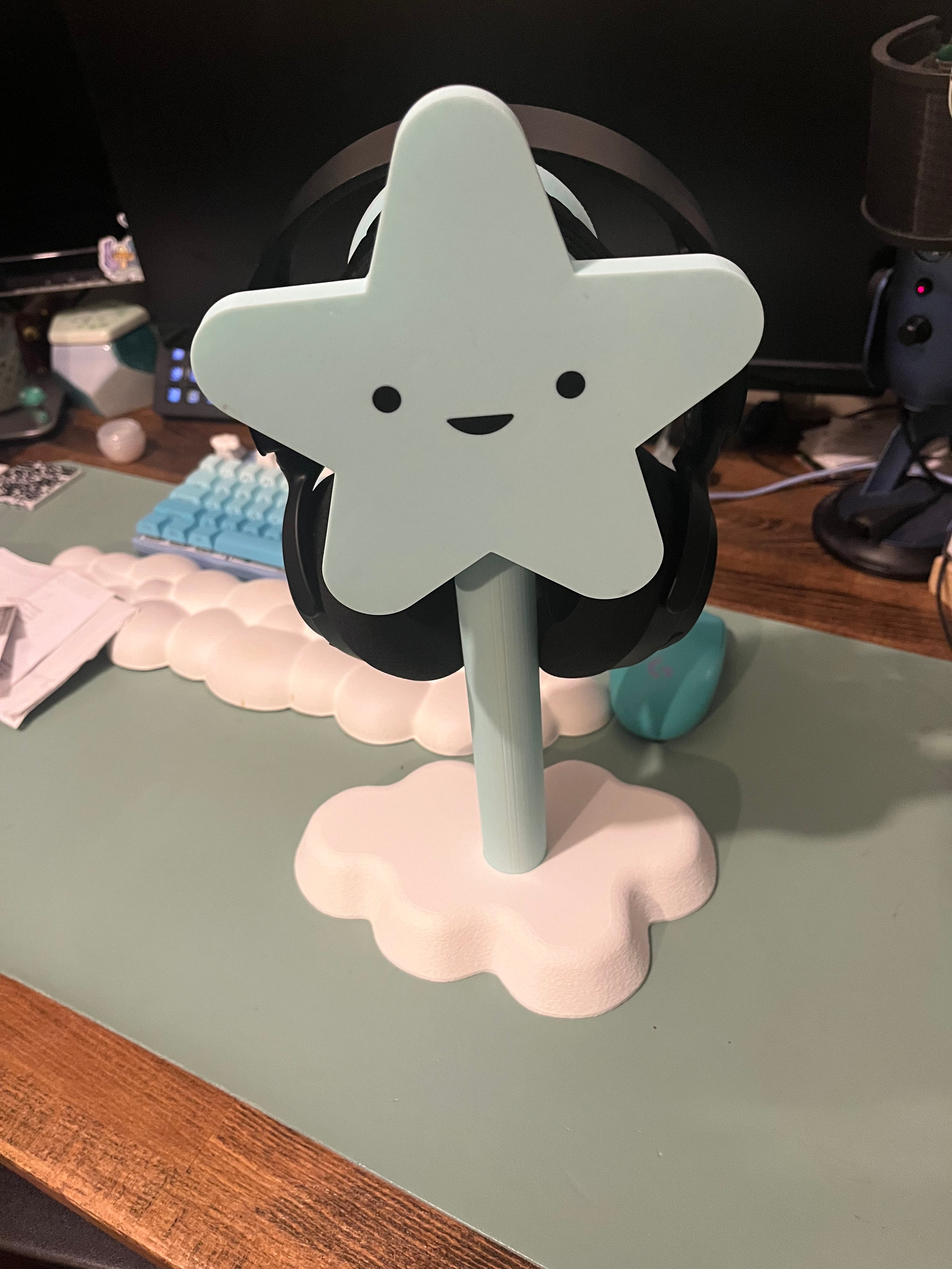 Star Headphone Stand