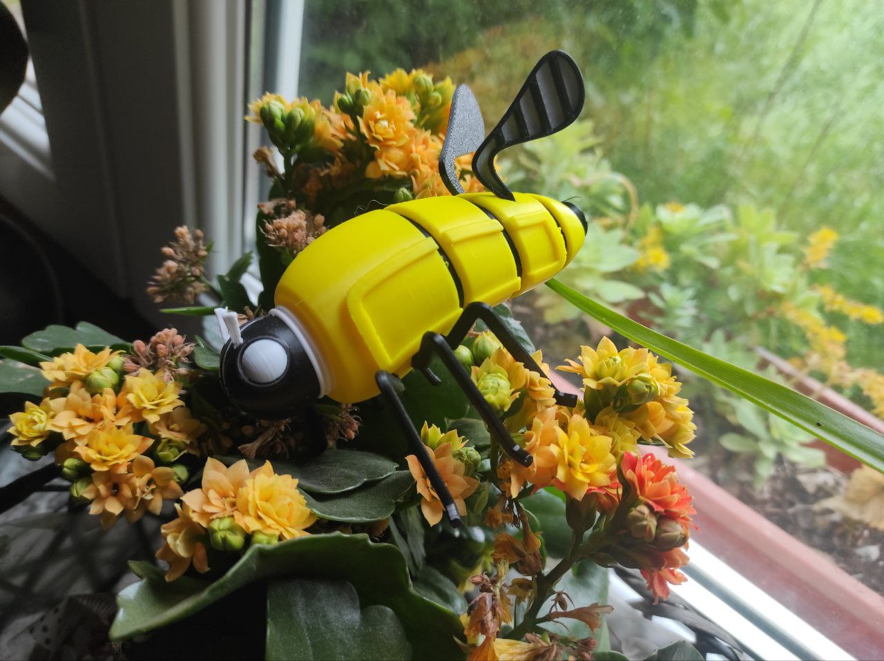 Robo-Bee - Mech insect