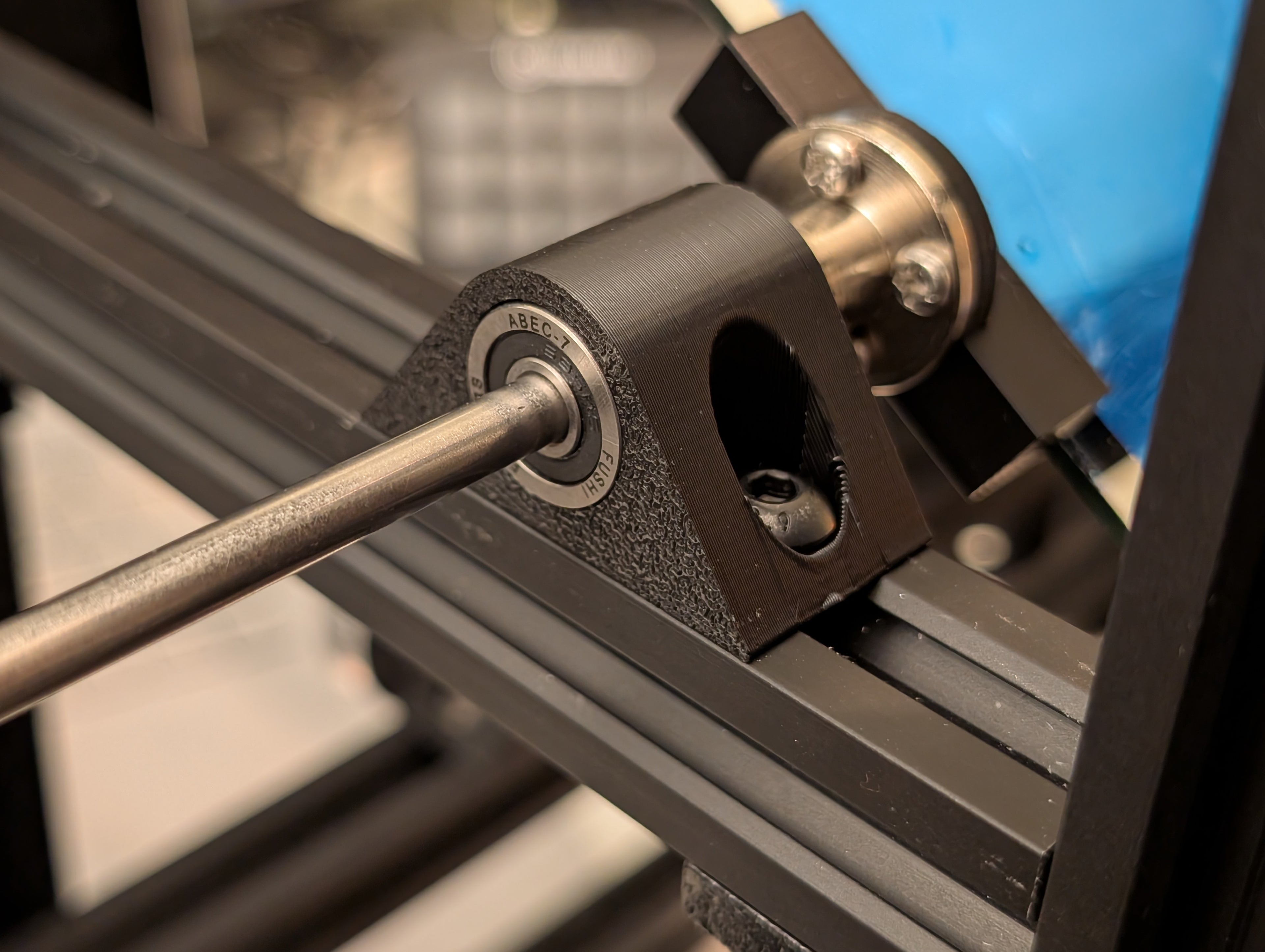 Bearing mount for 2020 aluminium profile