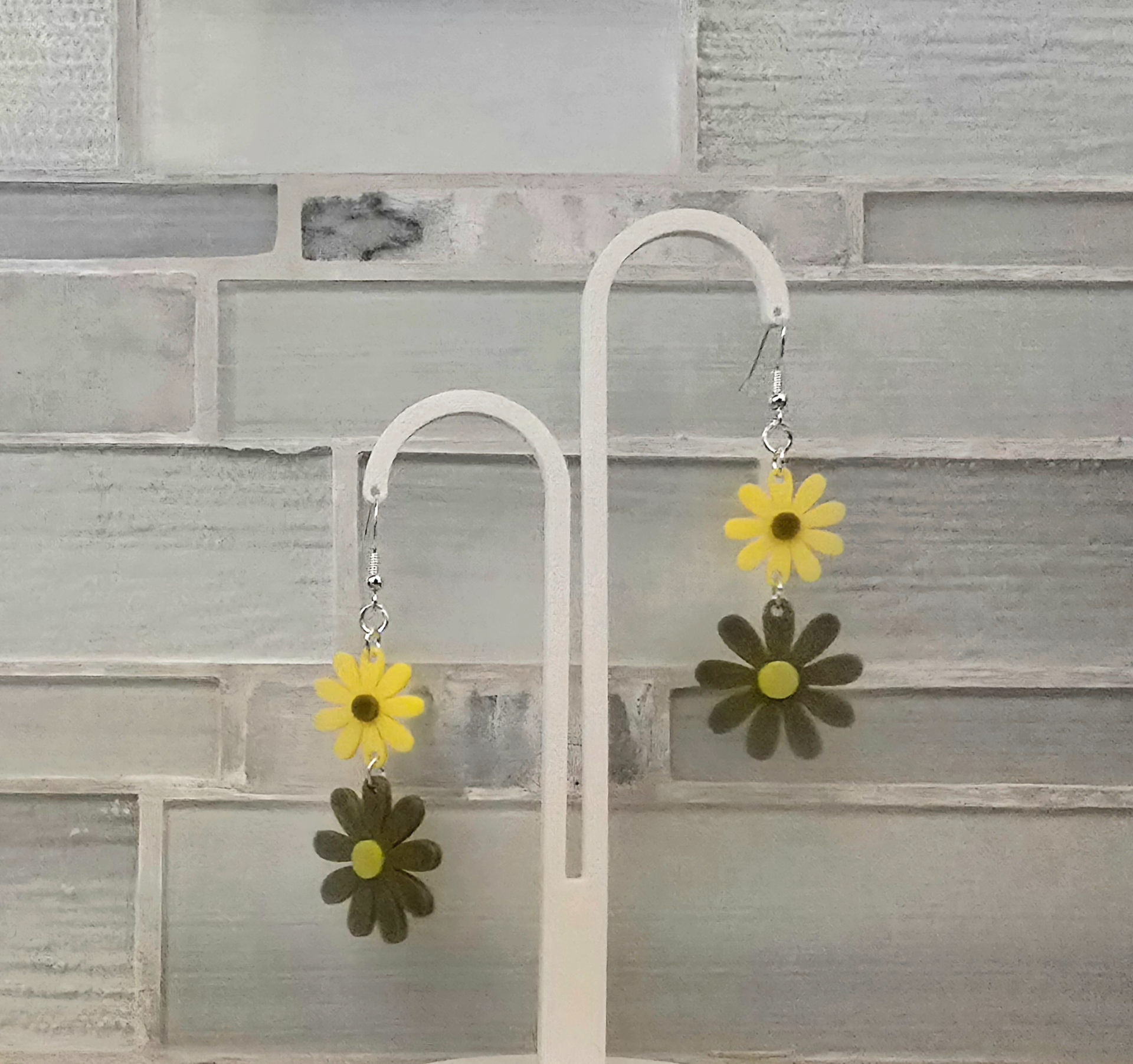Retro Flower Earrings