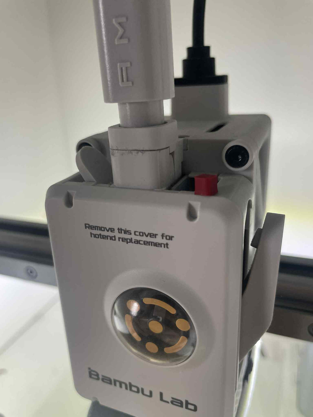Smallest calibration cube