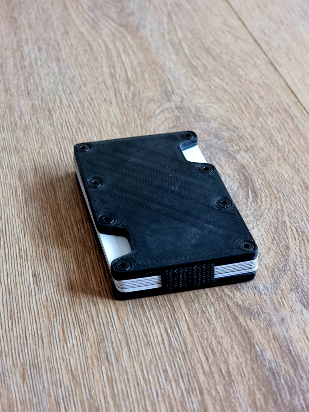 Minimalist Wallet With Coin Tray