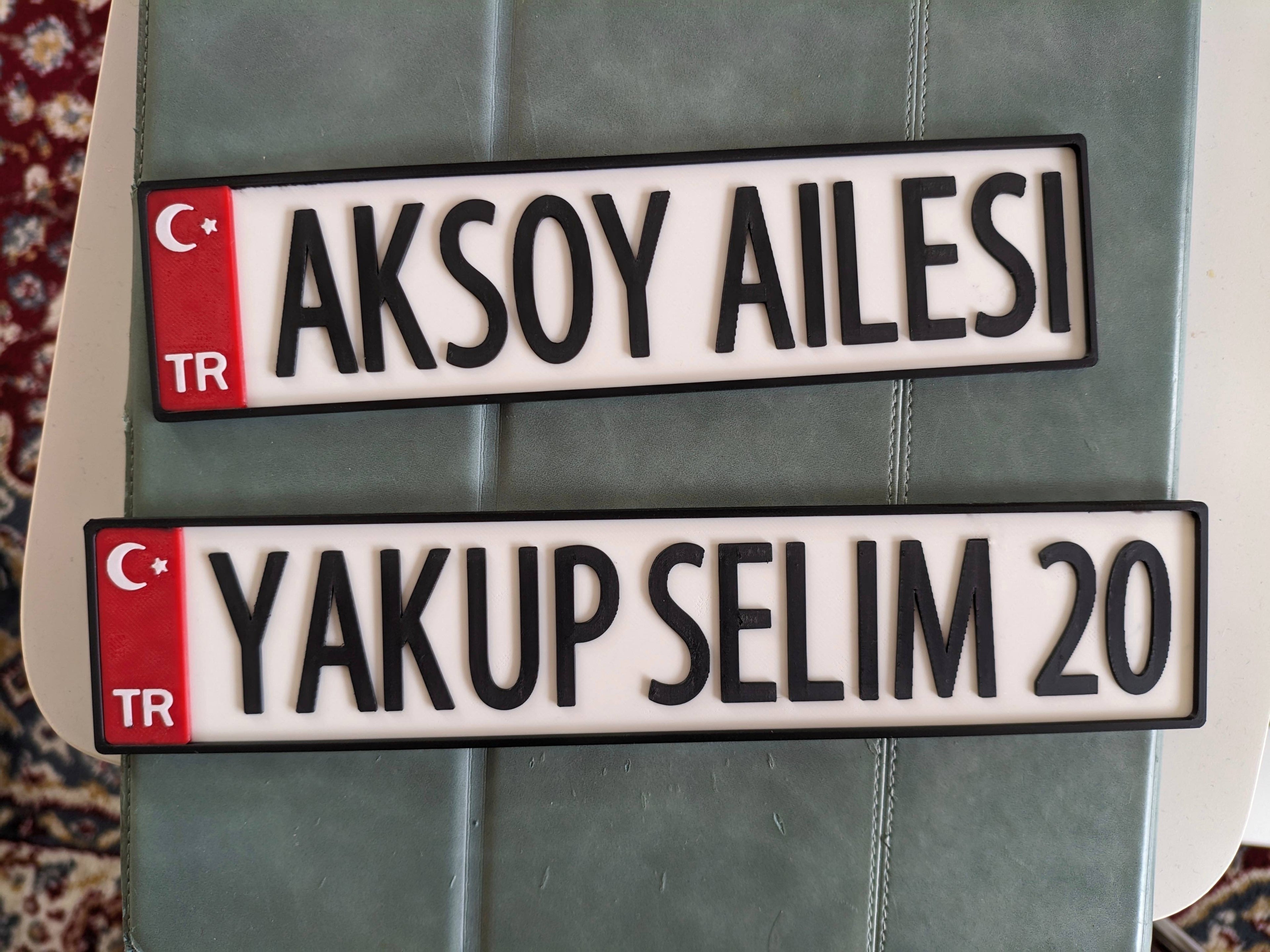 Customizable Turkish License Plate with Flag