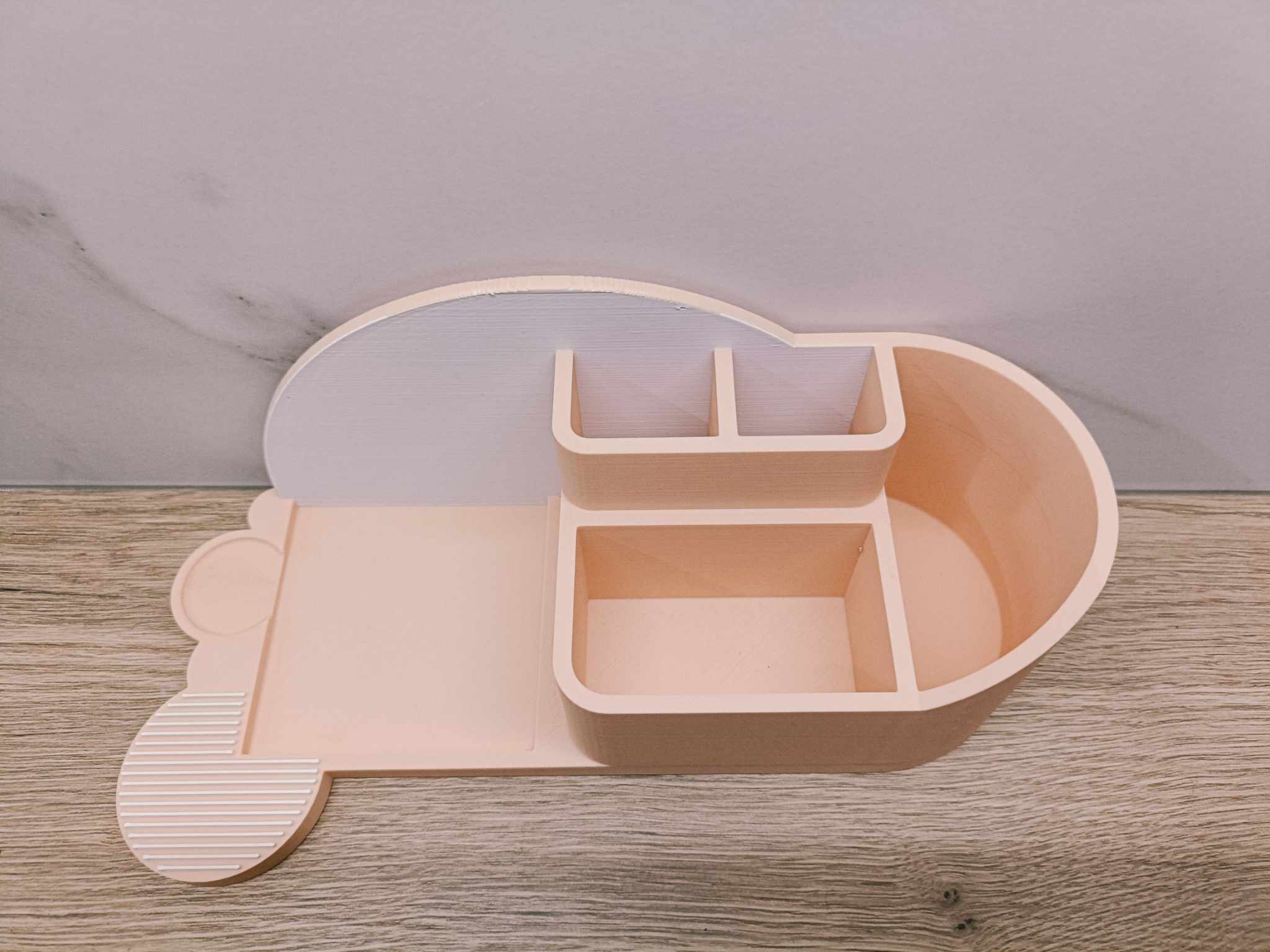 Makeup organizer