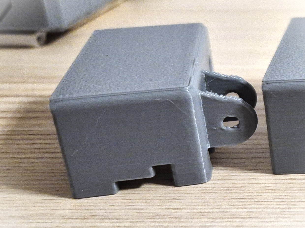 A1 mini Stackable Storage compatible chain adapter