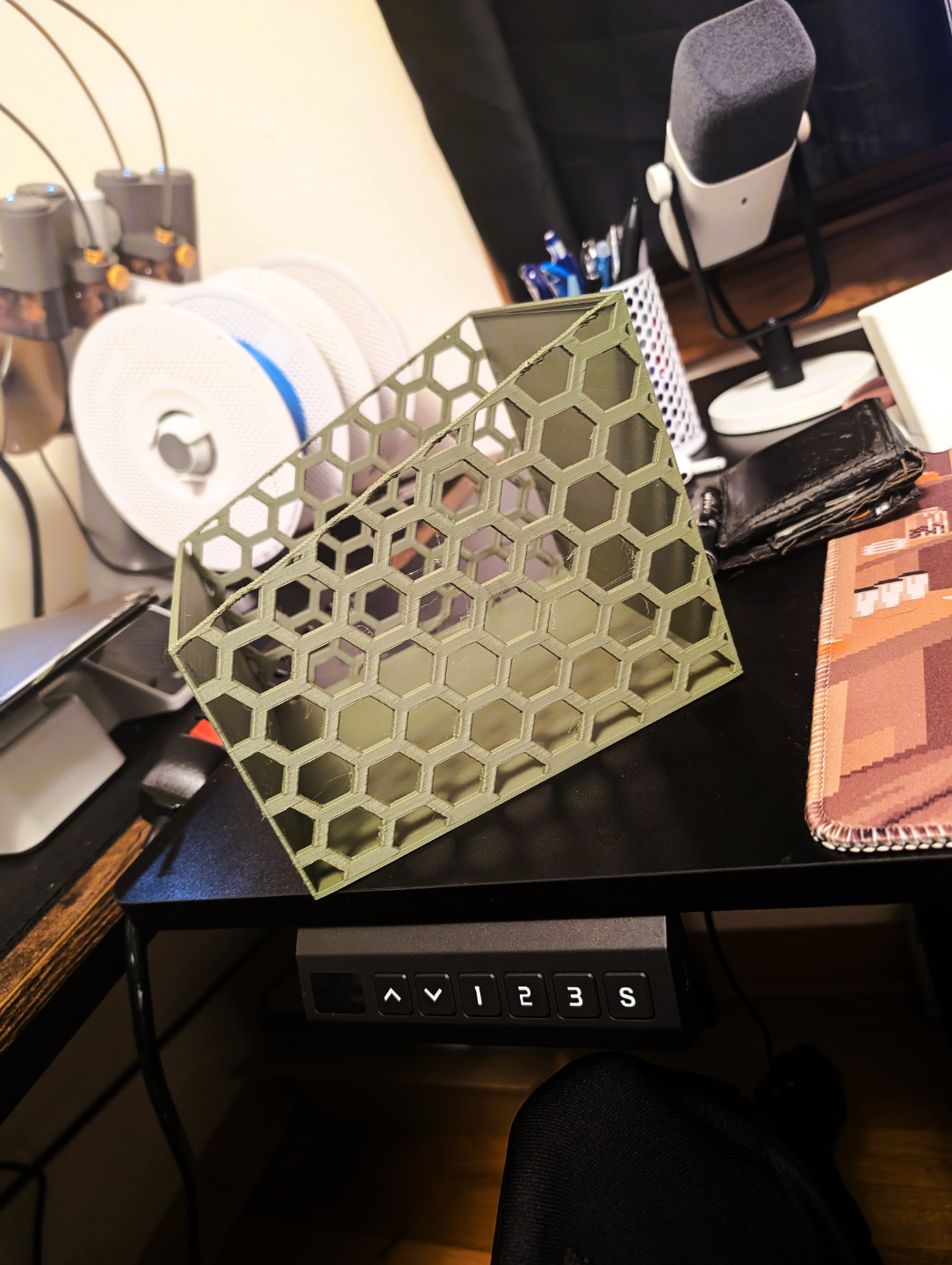 HoneyComb Basket